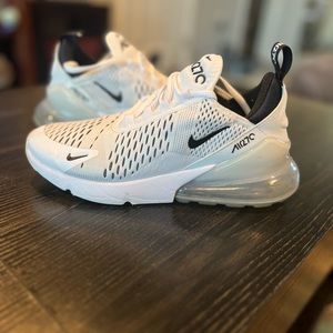 Nike Air270 women’s Size 7